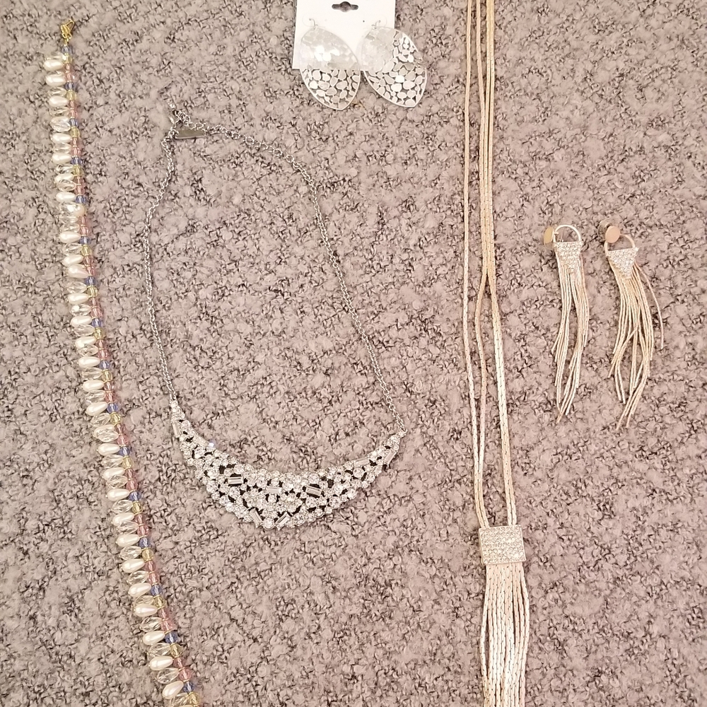 ASSORTED Jewelry